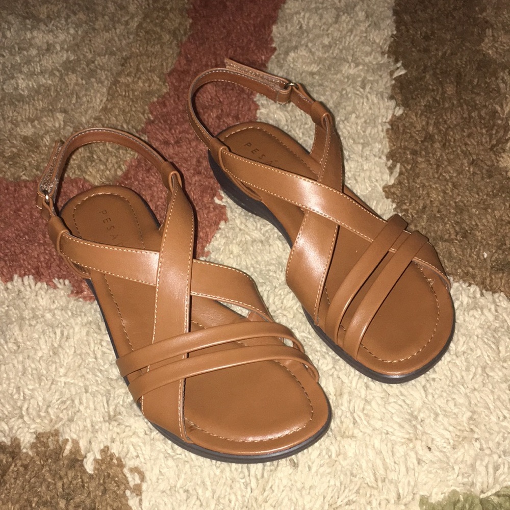 🔥final price🔥 Light brown sandals.